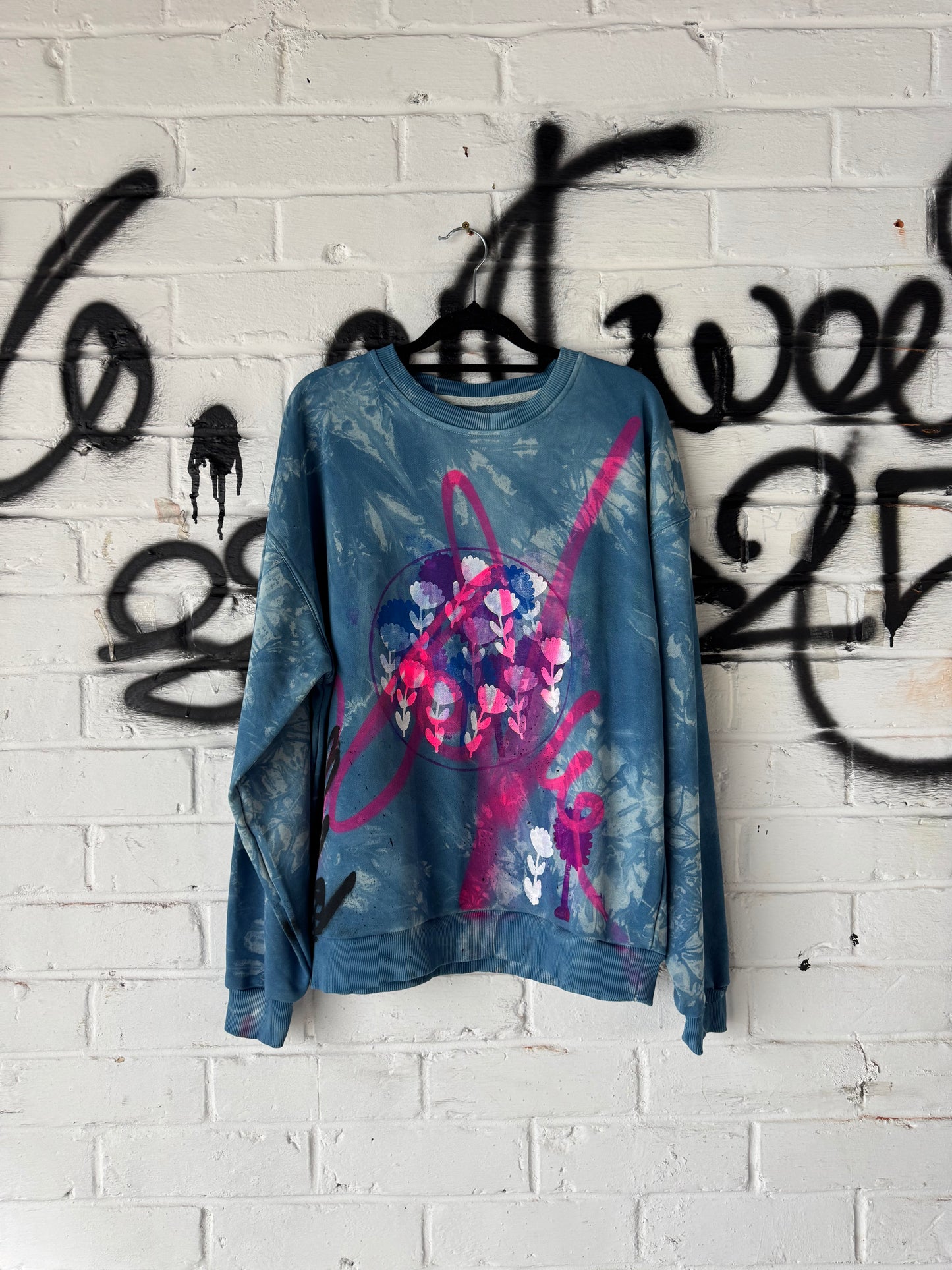 AKA x RIVA Sweat Shirt (l)